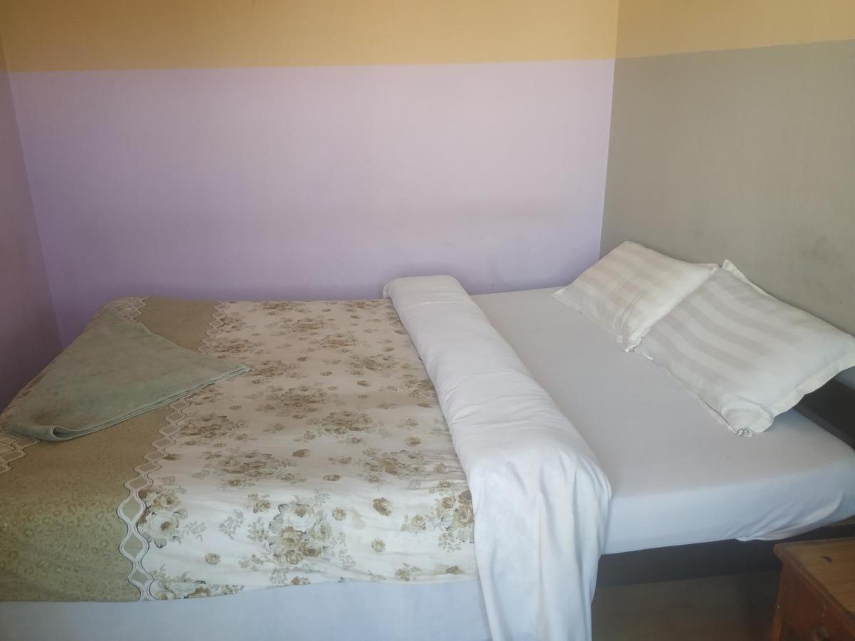 Beehive Hostel Катманду Екстериор снимка